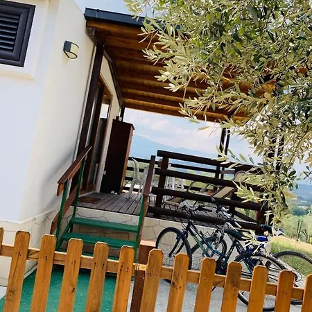 Oasi Macerina Villa Alanno Exterior photo